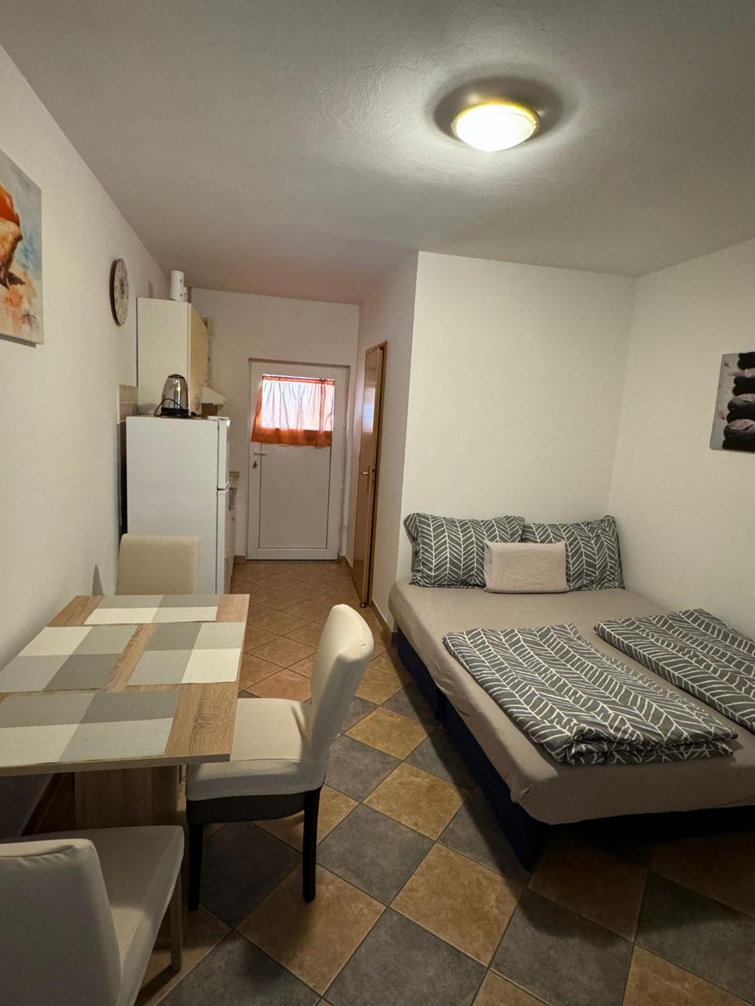 Studio Apartments Mt Шмрика Экстерьер фото