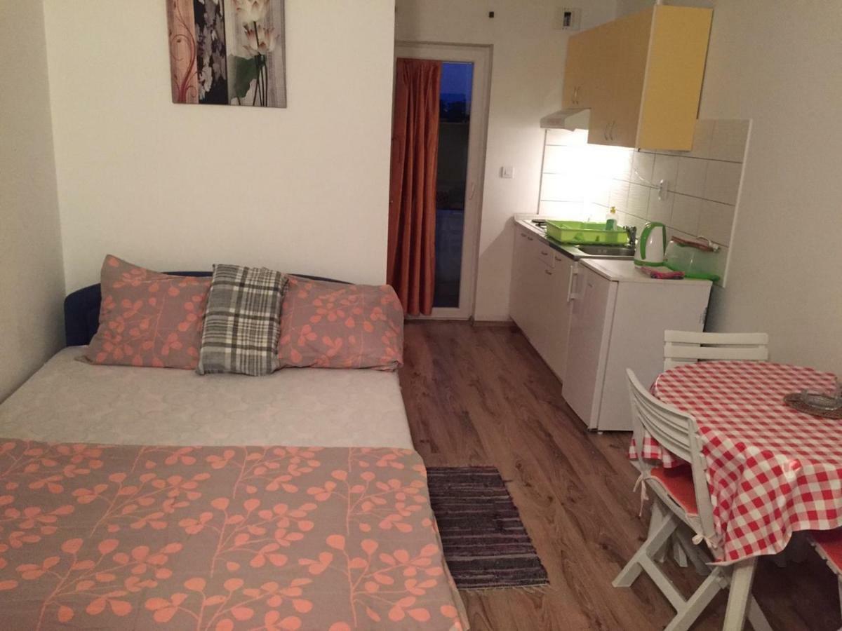 Studio Apartments Mt Шмрика Экстерьер фото